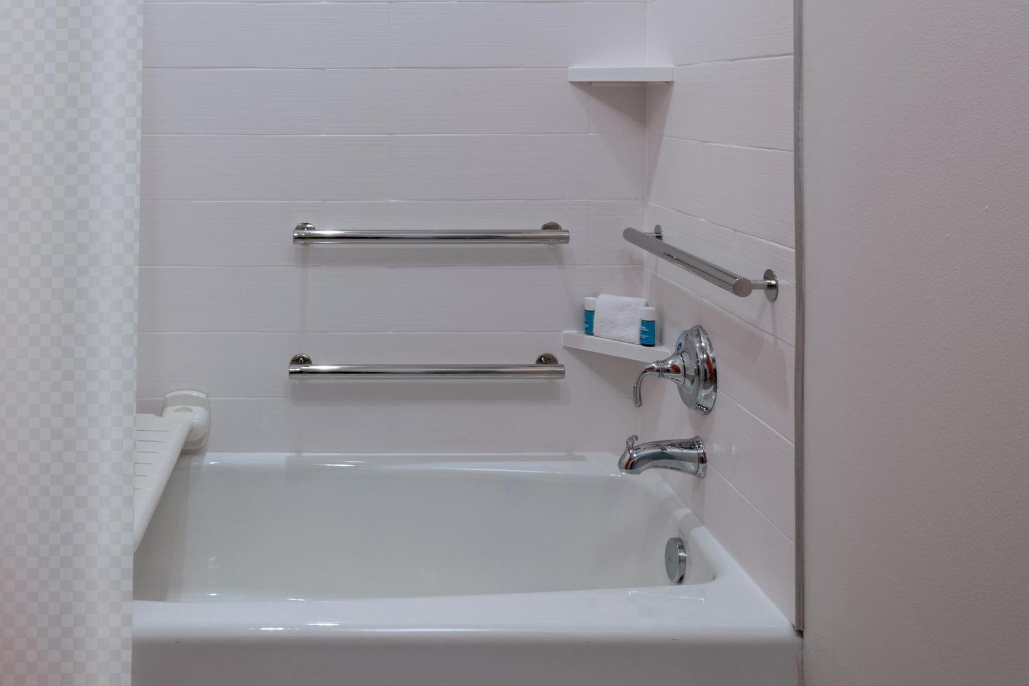 Aloft Waco Downtown Hotel Екстериор снимка