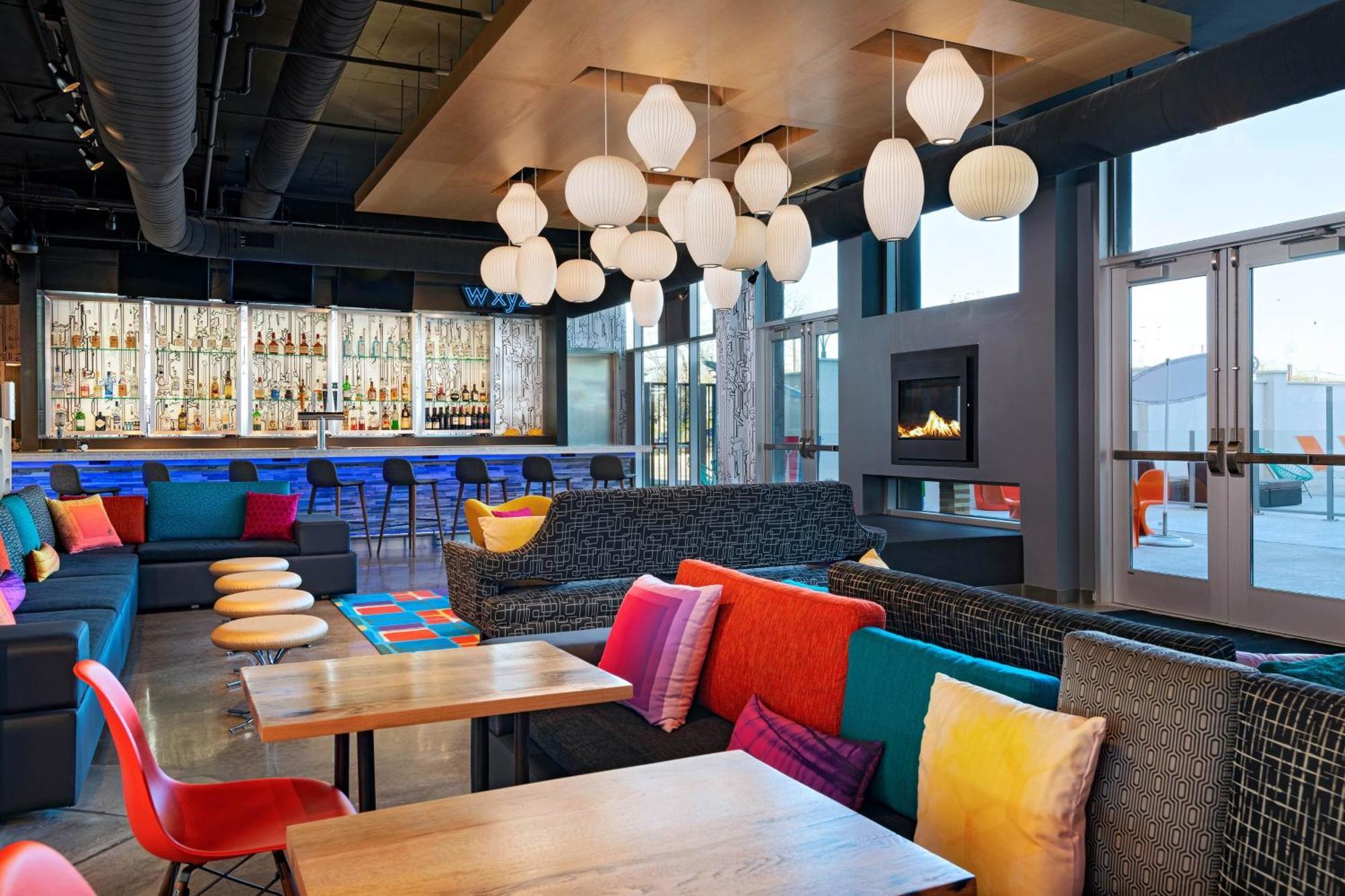 Aloft Waco Downtown Hotel Екстериор снимка